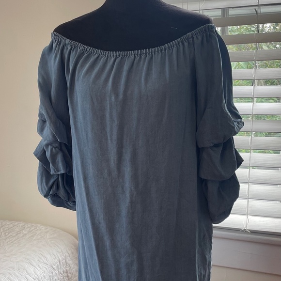 Chambray knee length- off shoulder dress with pockets - Picture 1 of 2